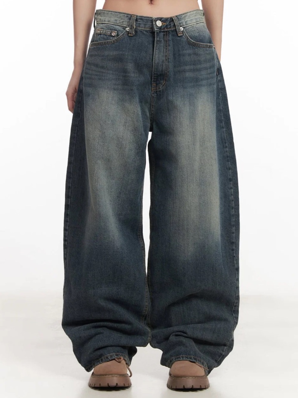 Wide Leg Flare Jeans in Washed Dark Blue